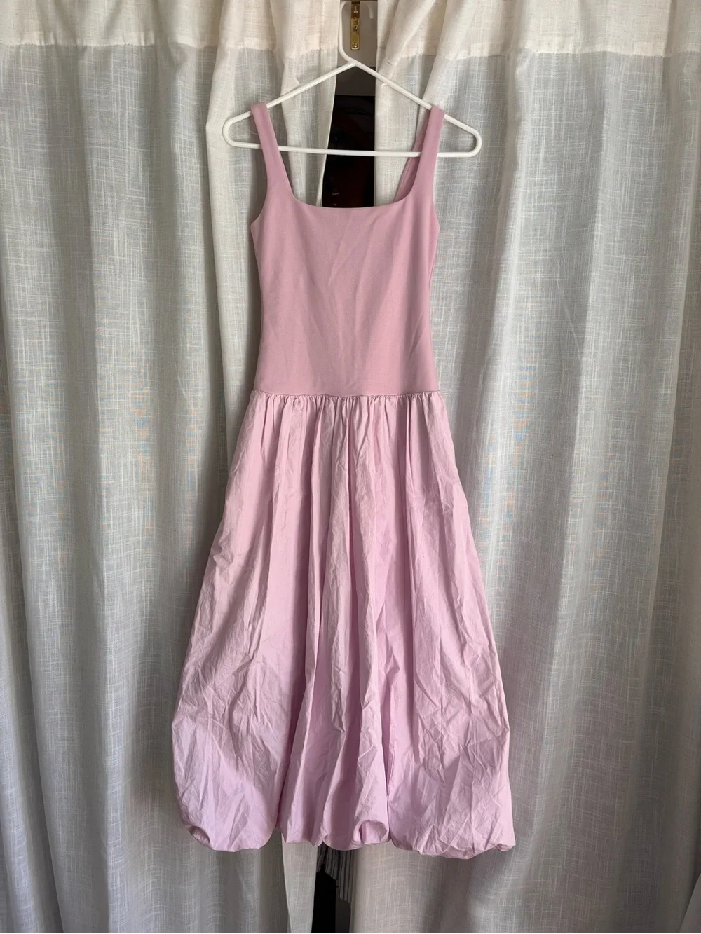 Abercrombie | bubble hem pink maxi dress